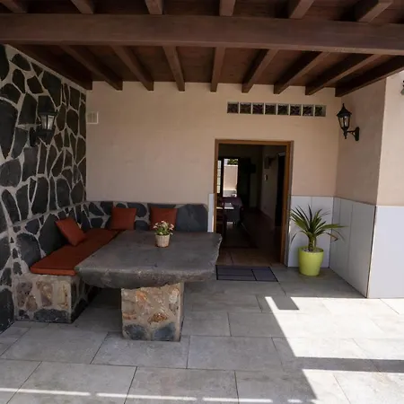 Villa Tenike